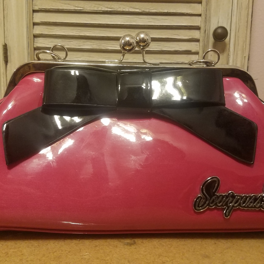 Sourpuss purse